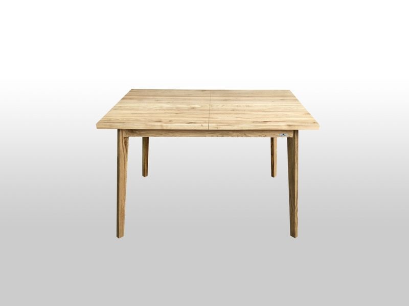 Drewniany stół z możliwością rozkładania