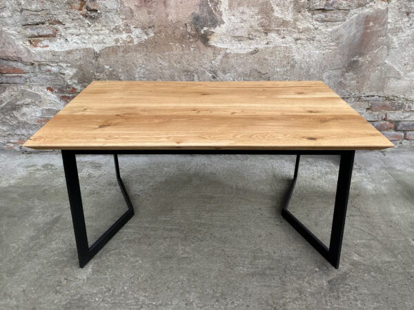 stol-debowy-polik-aranzacja Stół drewniany Polik