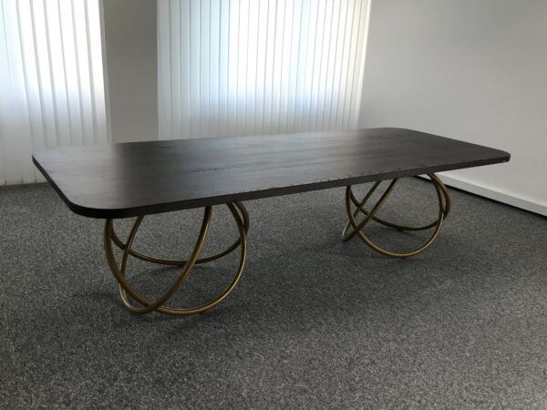 stol-enklawa-zlote-nogi-glamour Stół drewniany Enklawa