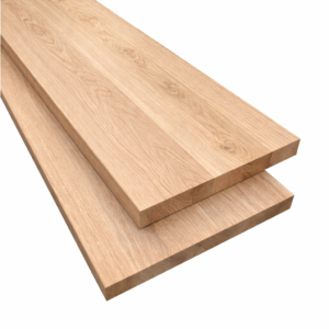 Jak odnowić stare schody? Renowacja drewnianych schodów 8 Stopnie schodowe dębowe proste z litego dębu o naturalnym usłojeniu