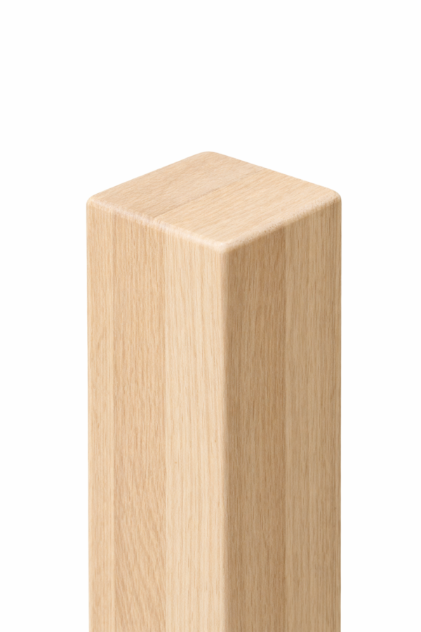 Słup dębowy prosty Słup dębowy prosty z litego drewna