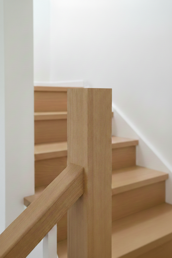 slup-debowy-prosty-lity-dab Słup dębowy prosty z litego drewna