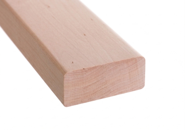 Deska olchowa do sauny - komfort i bezpieczeństwo Gładka deska olchowa do sauny – nienagrzewająca się listwa na ławki i oparcia